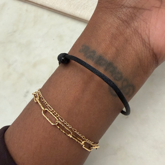 Cartier Trinity Bracelet - Picture 2 of 5